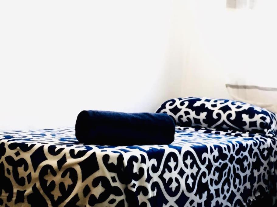 Gran Apartamento Cerca Del Aeropuerto Apartment El Prat de Llobregat Bagian luar foto