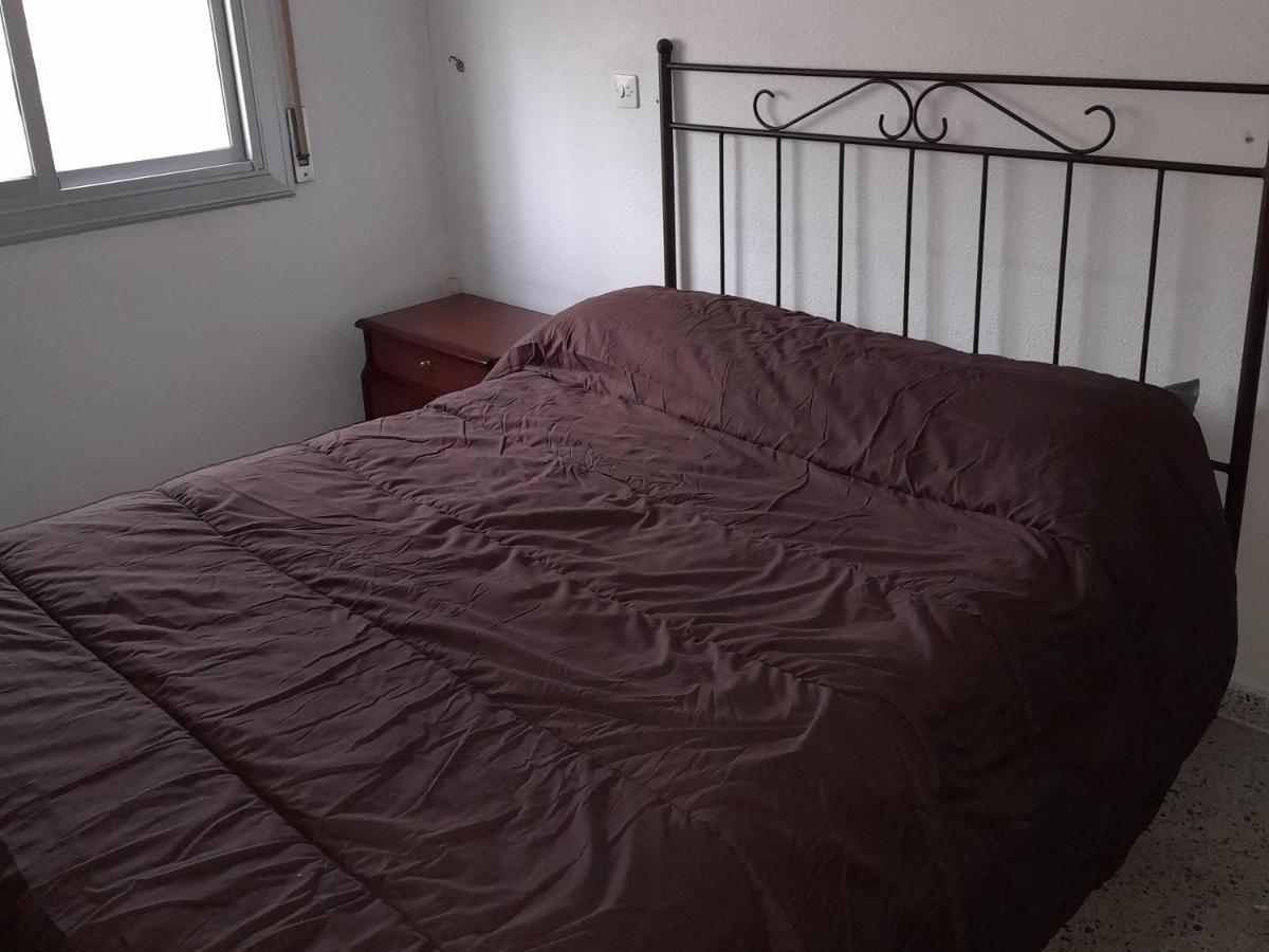 Gran Apartamento Cerca Del Aeropuerto Apartment El Prat de Llobregat Bagian luar foto
